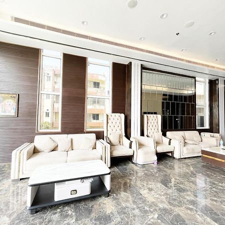 Hotel Tbs In Puri Kültér fotó