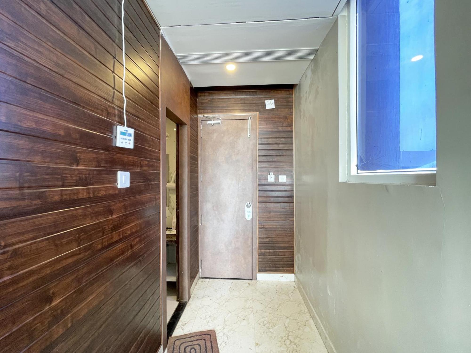 Hotel Tbs In Puri Kültér fotó