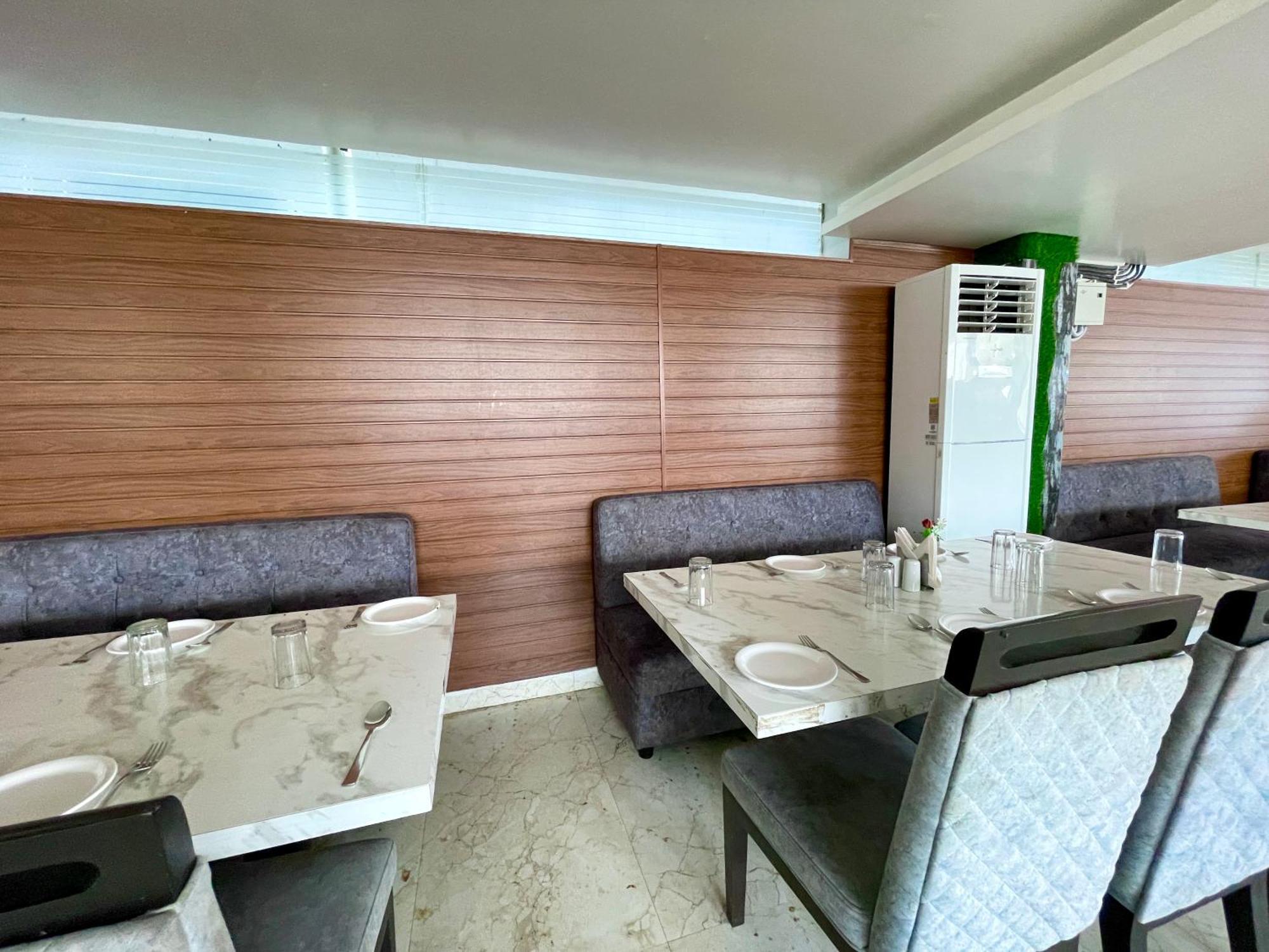 Hotel Tbs In Puri Kültér fotó