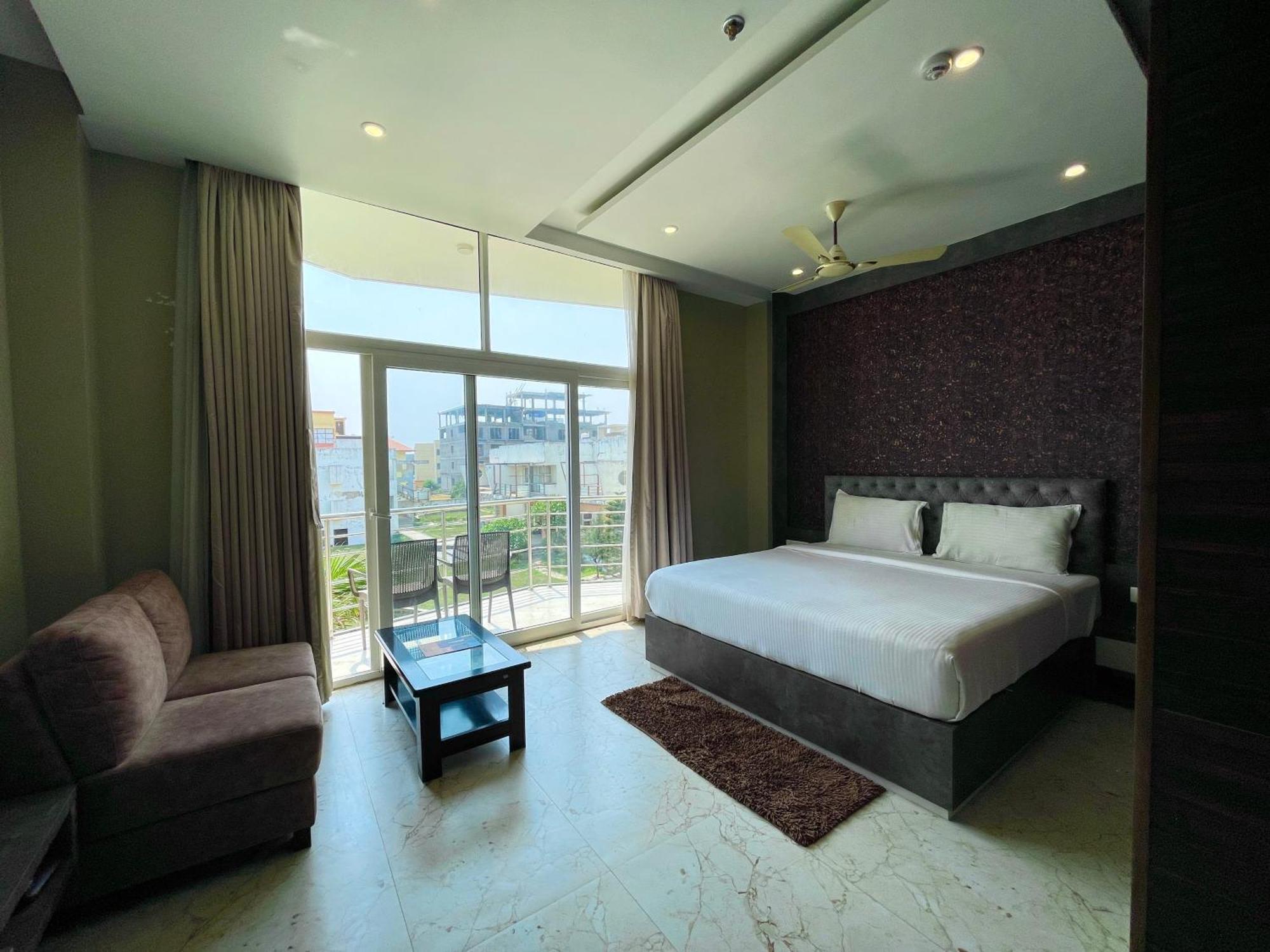 Hotel Tbs In Puri Kültér fotó