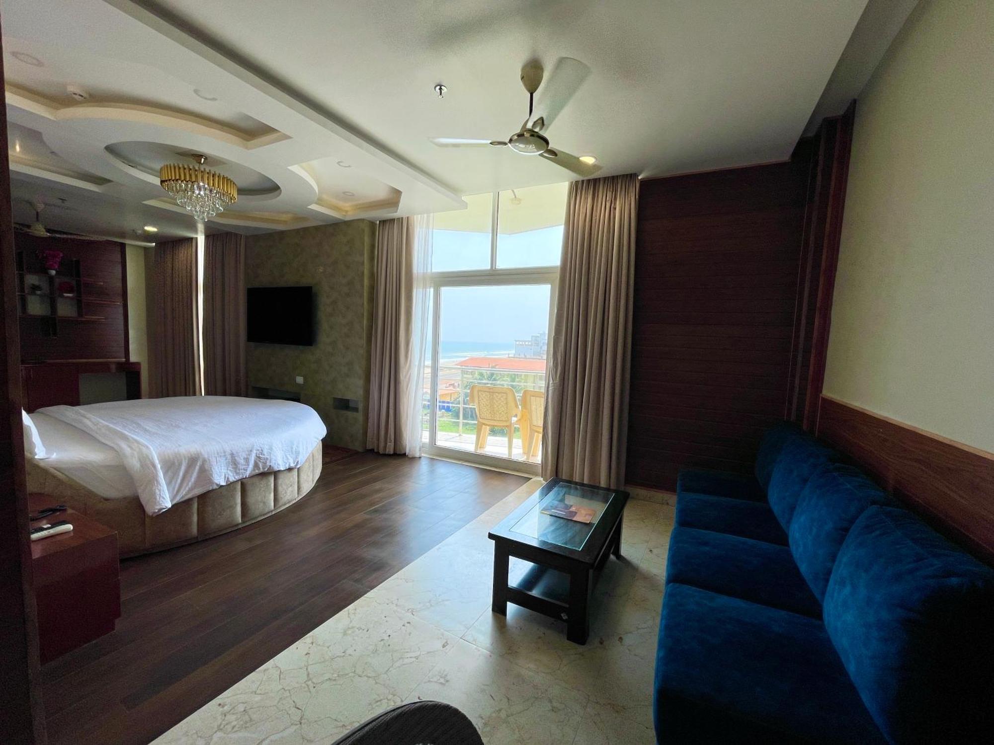 Hotel Tbs In Puri Kültér fotó