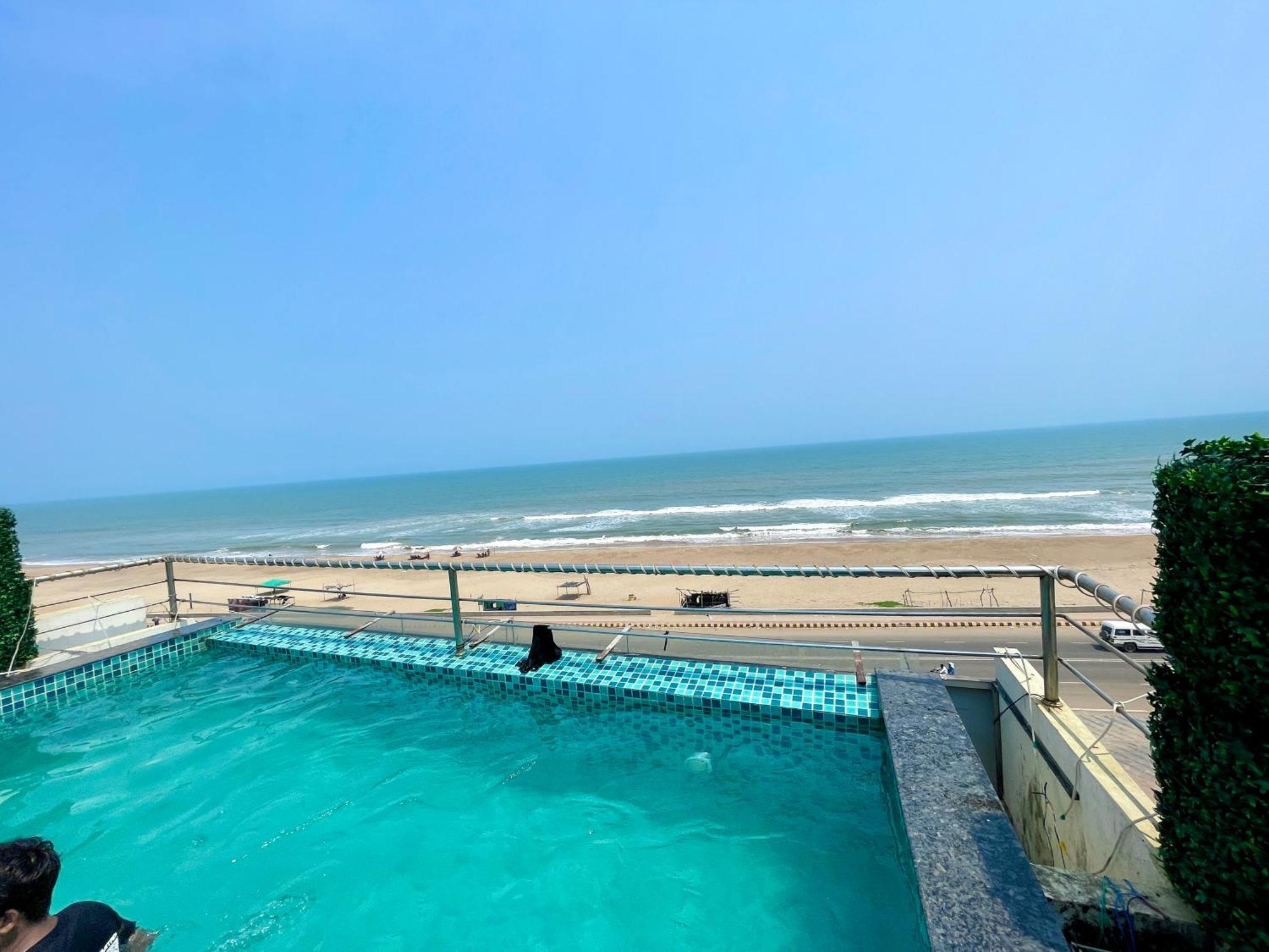 Hotel Tbs In Puri Kültér fotó